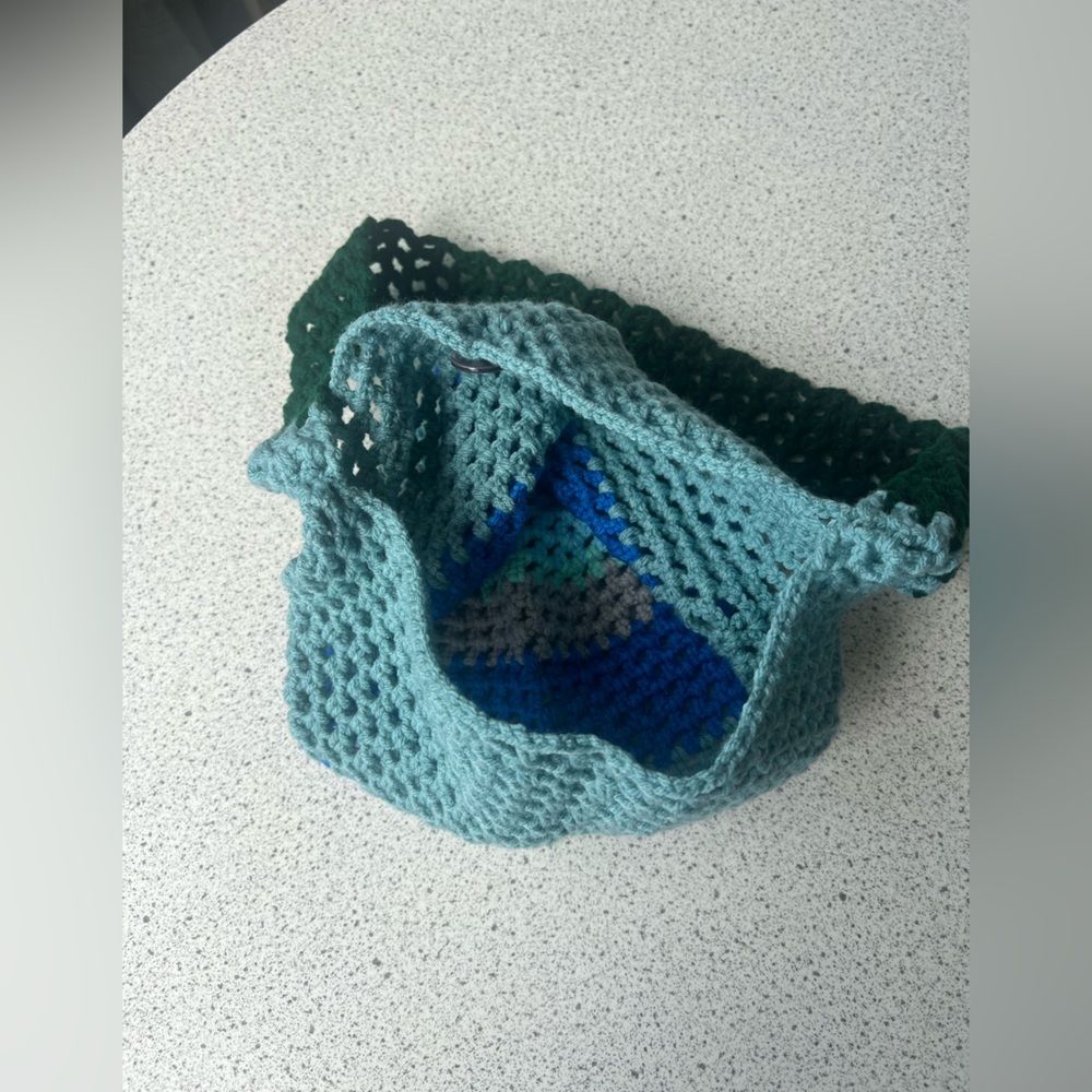 Crochet Bag - Picture 2 of 4